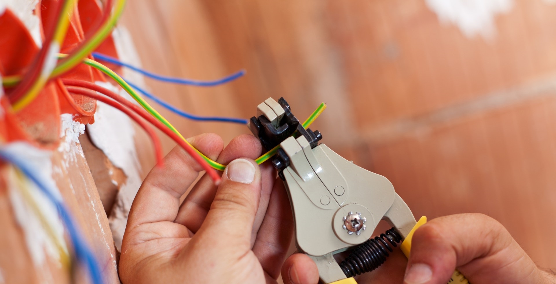 Electricians testimonials South Stifford